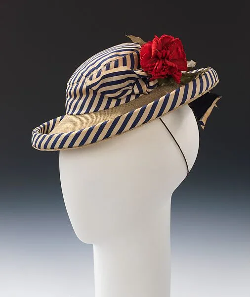 Hat — Elsa Schiaparelli