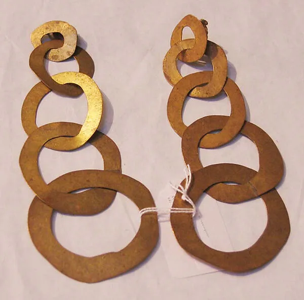 Earrings — Van der Straeten
