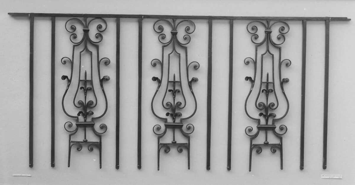 Set of three balusters — Unknown