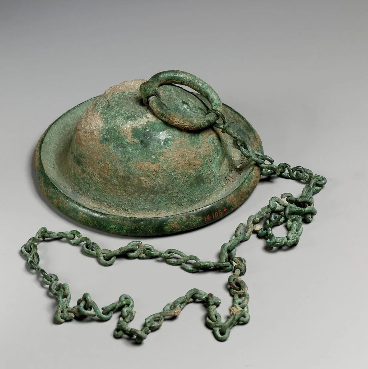 Cymbals with chain — Unknown