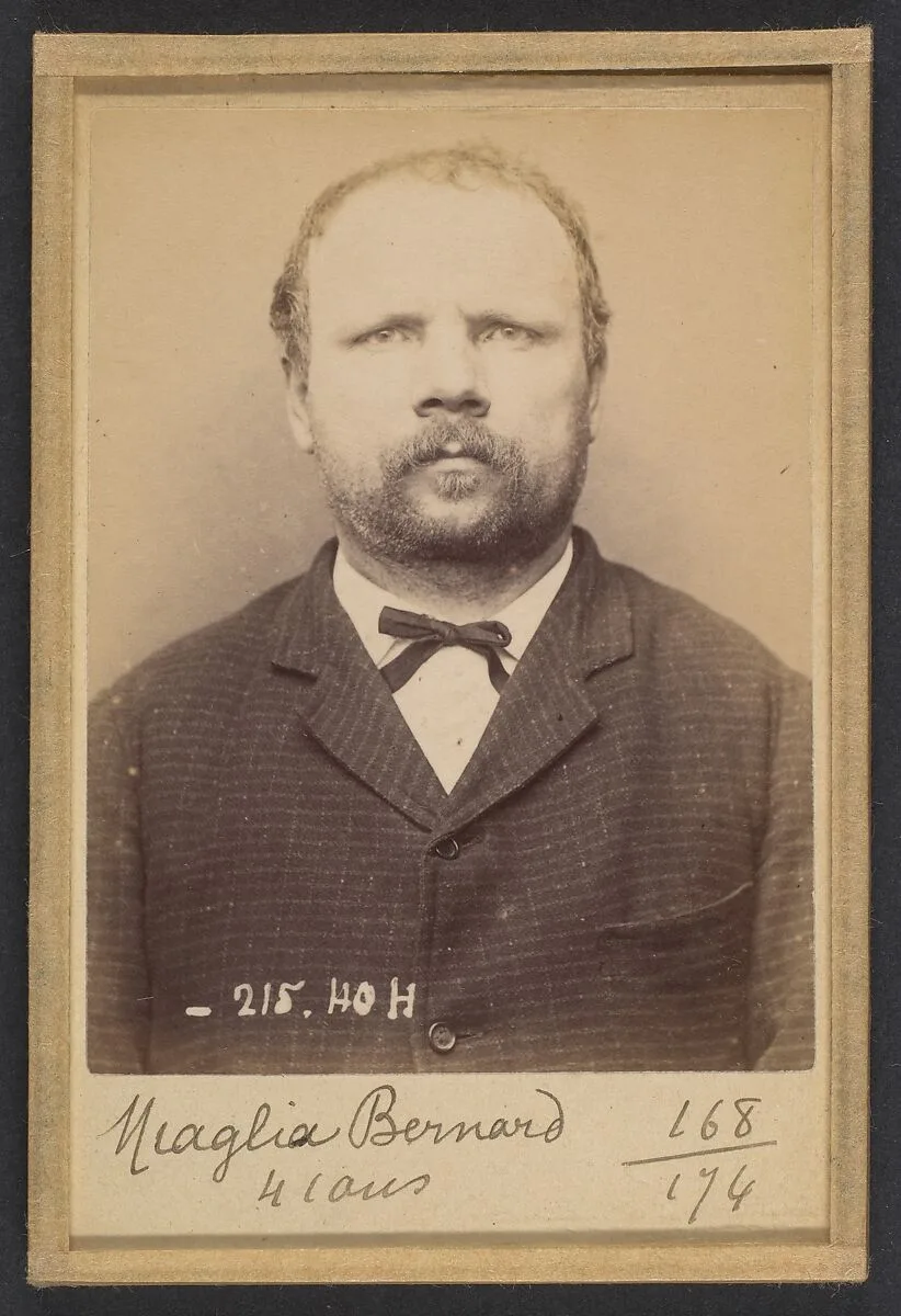 Miaglia. Bernard. 41 ans, né à Giaglione (Italie). Cordonnier. Anarchiste. 9/3/94. — Alphonse Bertillon