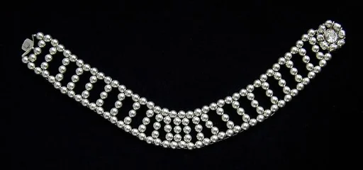 "Duchess Choker"