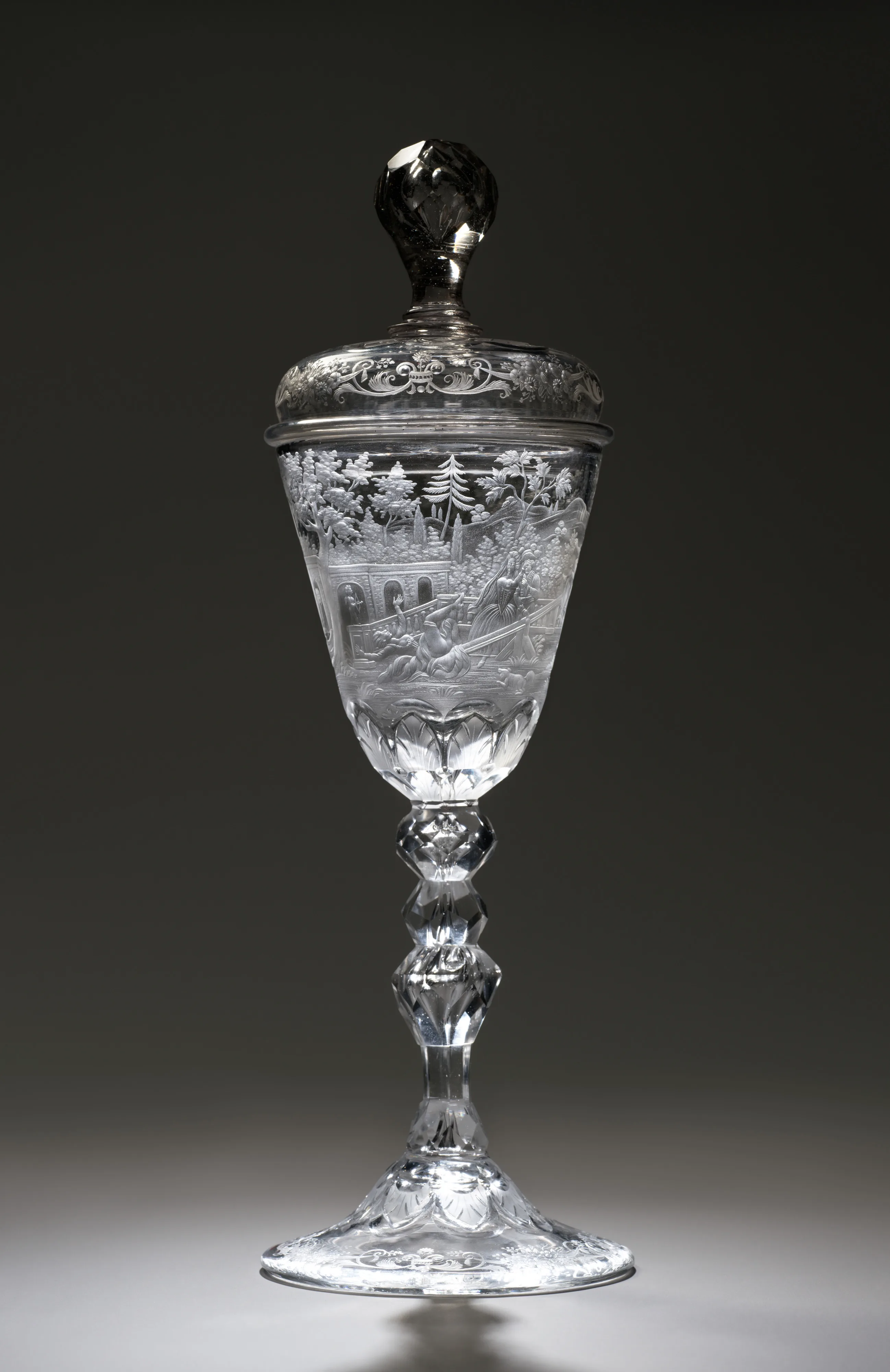 Standing cup with cover — Jacob Sang
