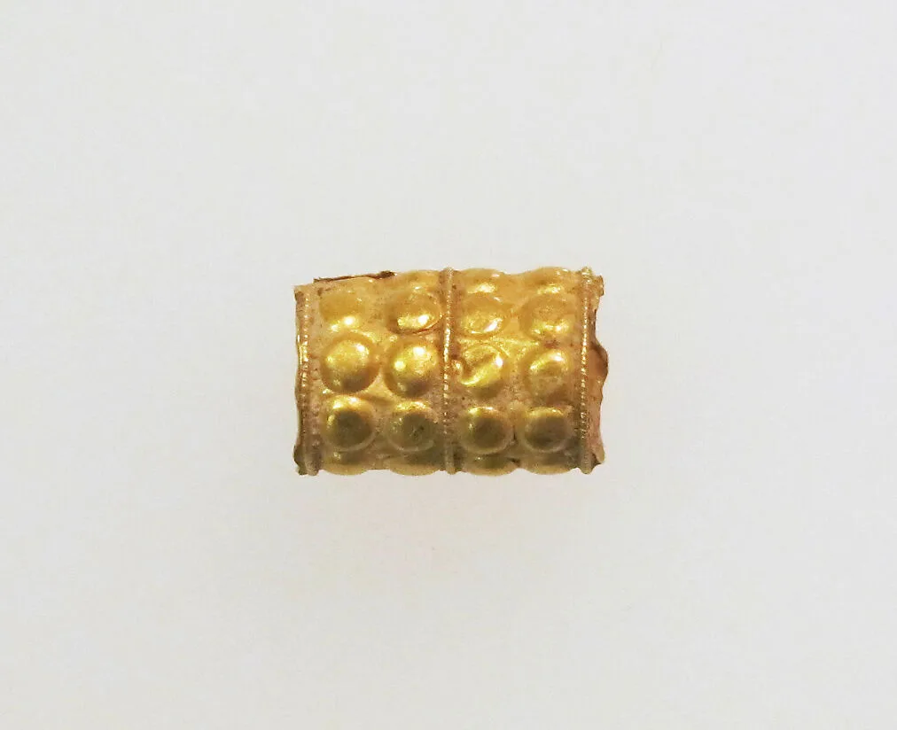 Bead — Unknown