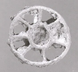 Compartmented stamp seal