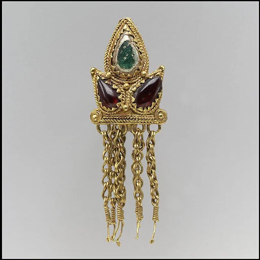 Earring