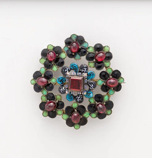 Brooch
