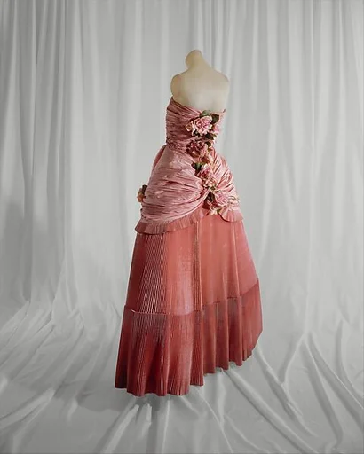 Ball gown