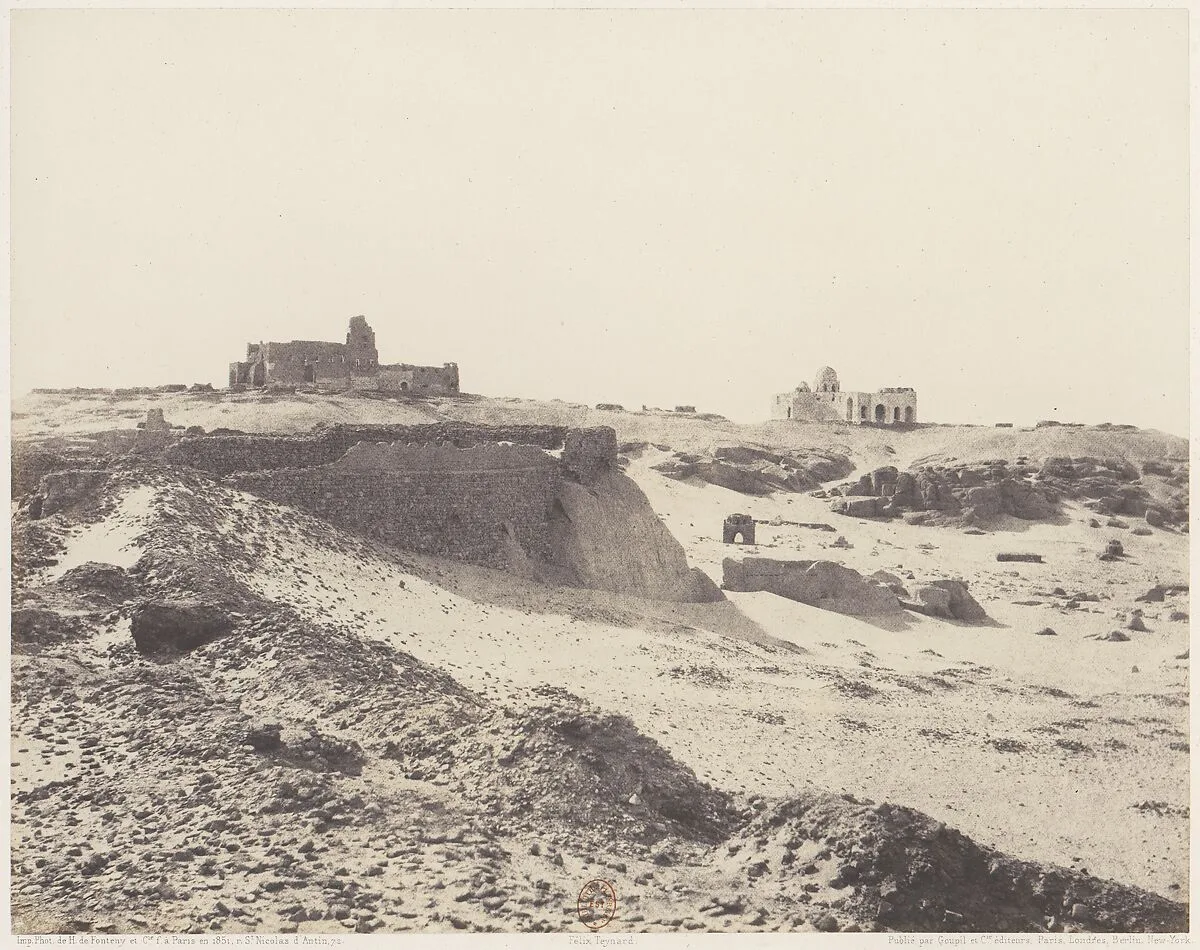 Assouan, Ruines de l'Ancienne Enciente Arabe, au Sud-Est de la Ville — Félix Teynard|Imprimerie Photographique de H. de Fonteny et Cie