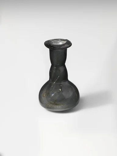 Glass perfume bottle