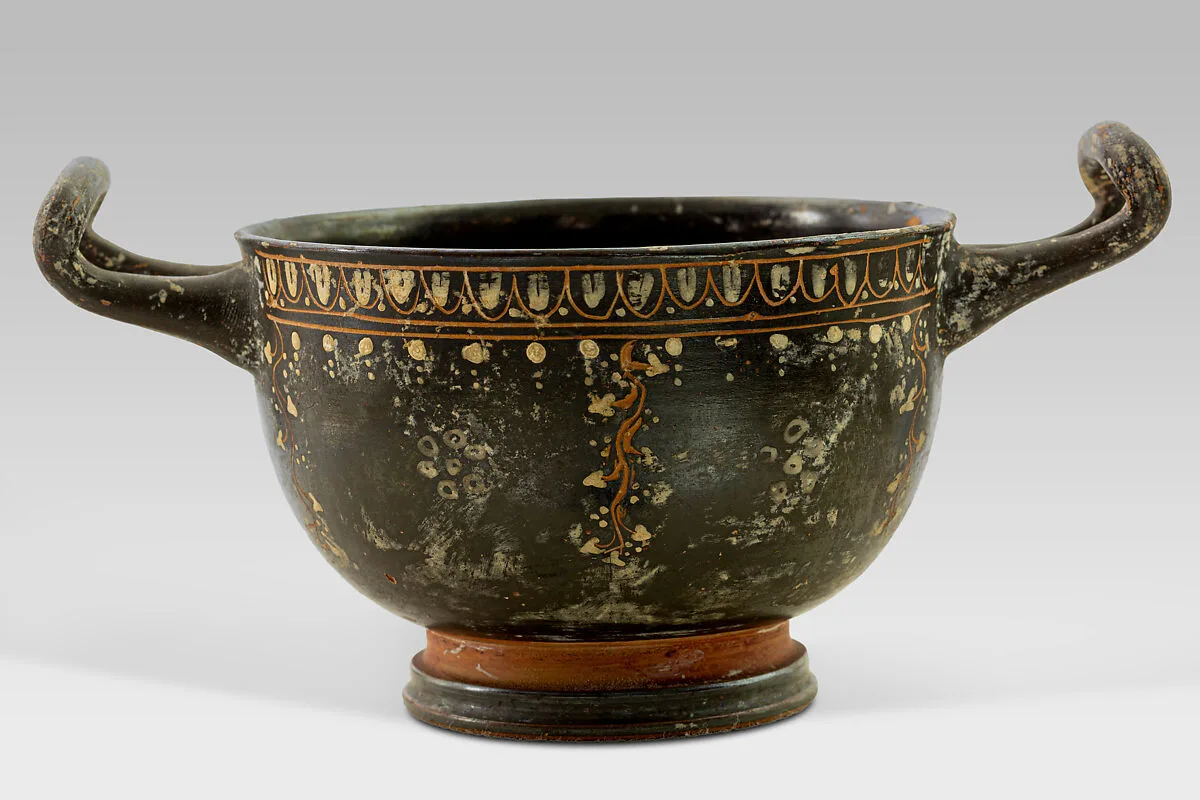 Terracotta skyphos — Unknown