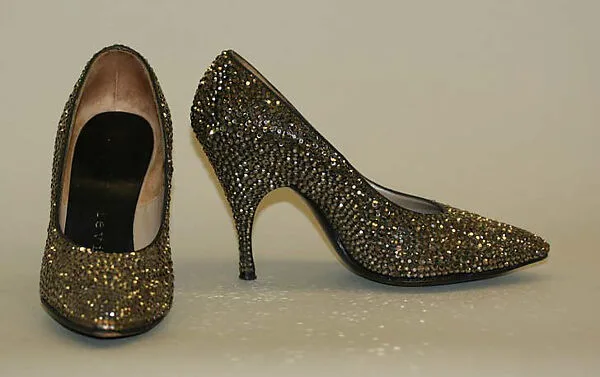Pumps — Herbert Levine Inc.