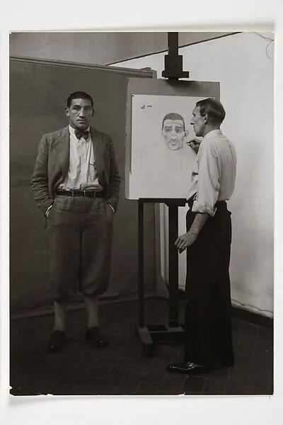 Der Maler Heinrich Hoerle portraitiert den Boxer Hein Domgörgen — August Sander