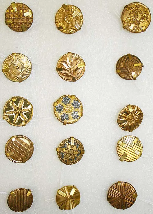 Button — Unknown