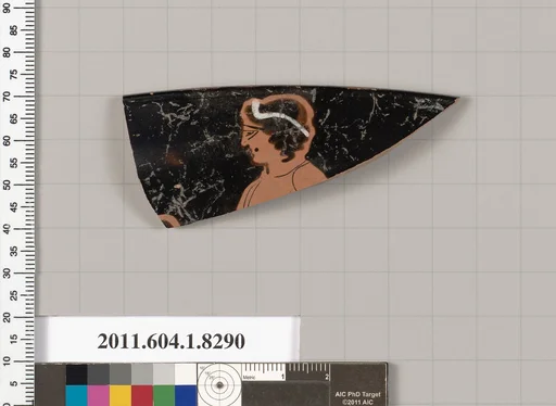 Terracotta rim fragment of a kylix (drinking cup)