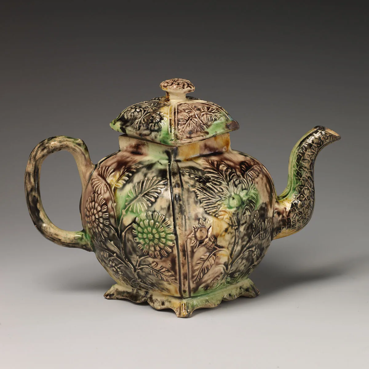 Teapot — Thomas Whieldon