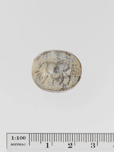 Chalcedony scaraboid seal