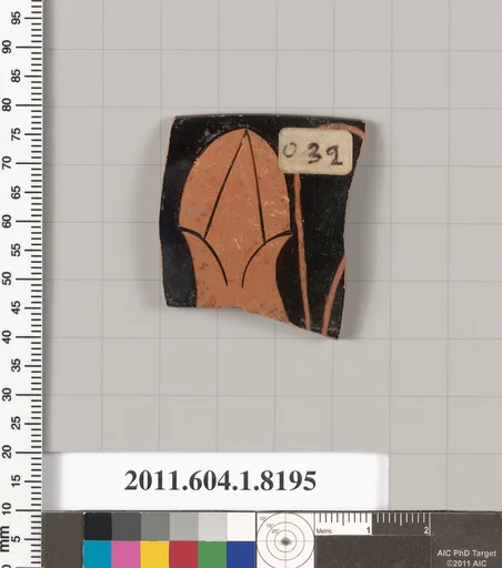 Terracotta rim fragment of a kylix (drinking cup)