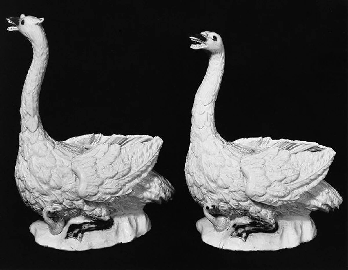 Pair of swans — Unknown