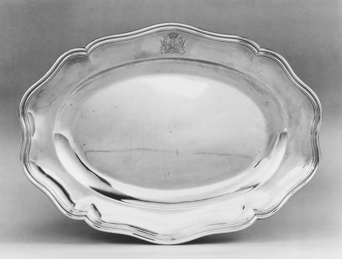 Oval dish — Jacques III Rondot