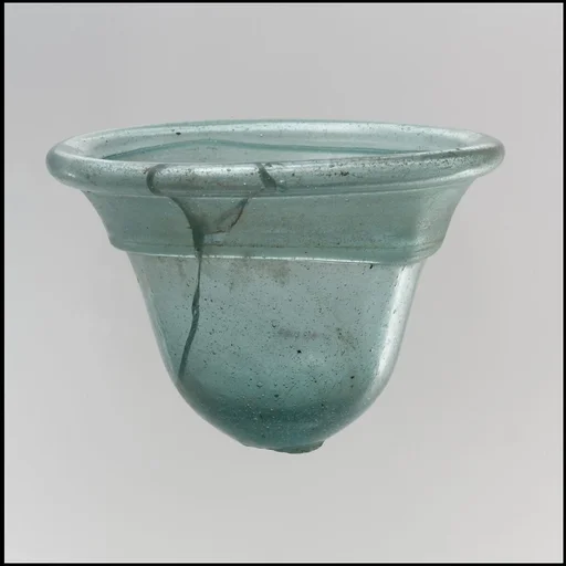 Glass Palm Cup