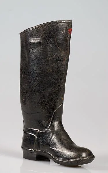 Galoshes — Mishawaka Rubber & Woolen Mfg. Co.