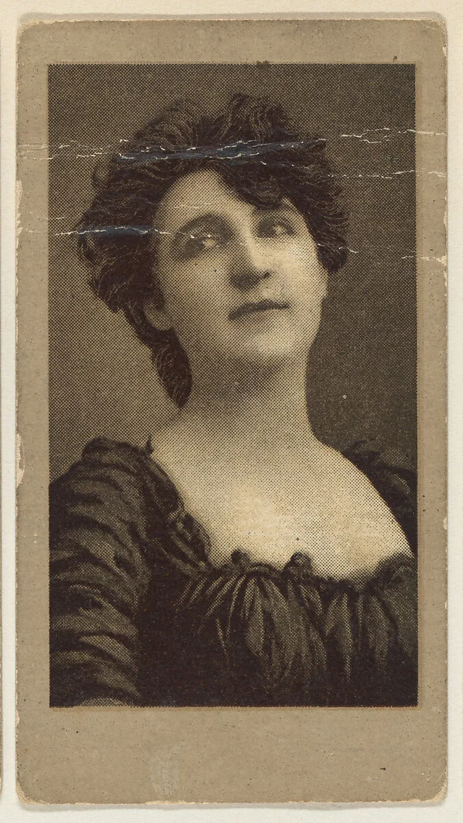Portrait of a woman looking to the left, from the "Girls" series (T66), issued with Hunter Dog Cigarros by S. Monday & Sons — S. Monday & Sons, Brooklyn, New York