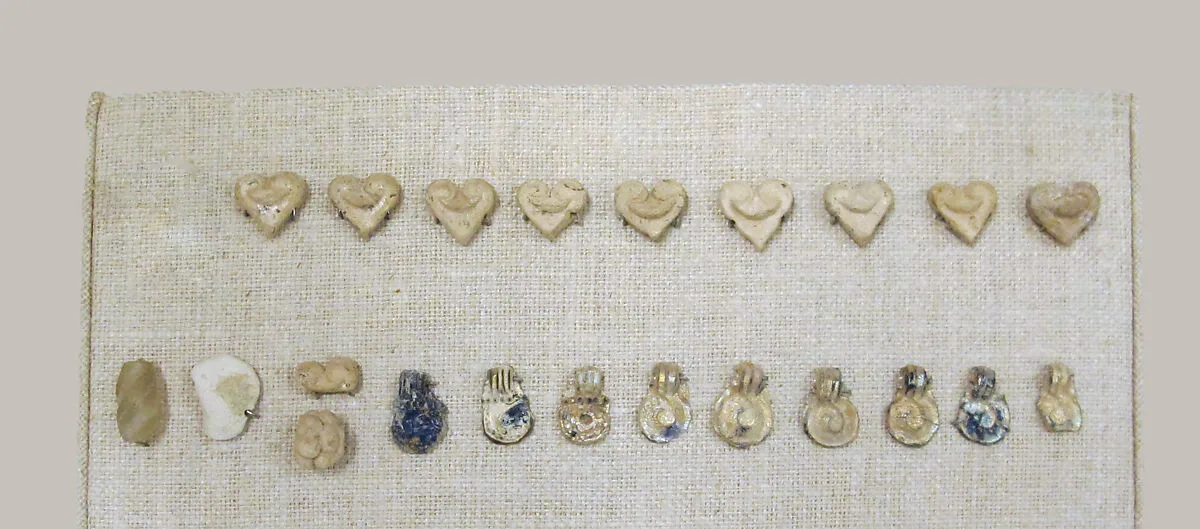 Glass ornaments — Unknown