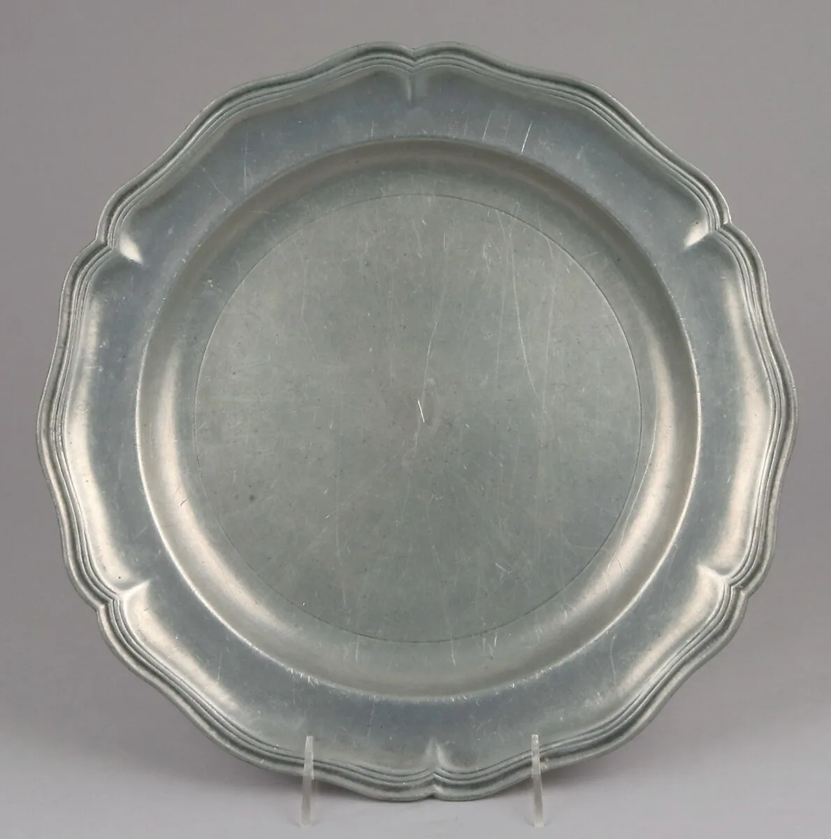 Dish — Jean Louis Peuty