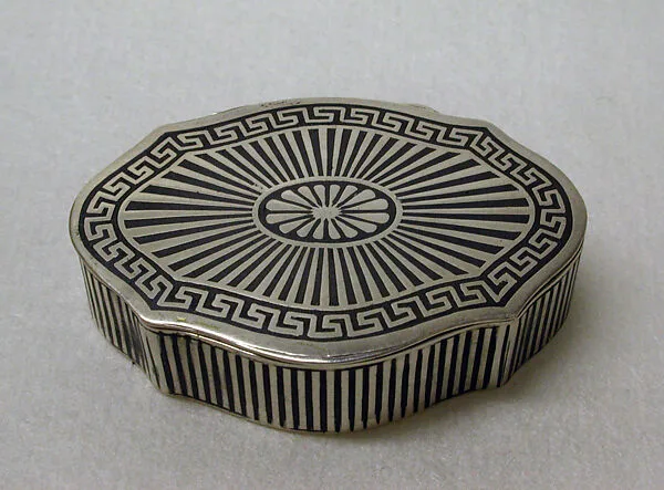 Pill box — Unknown