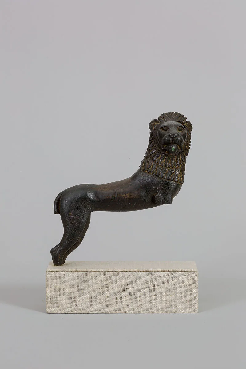 Bronze statuette of a lion — Unknown