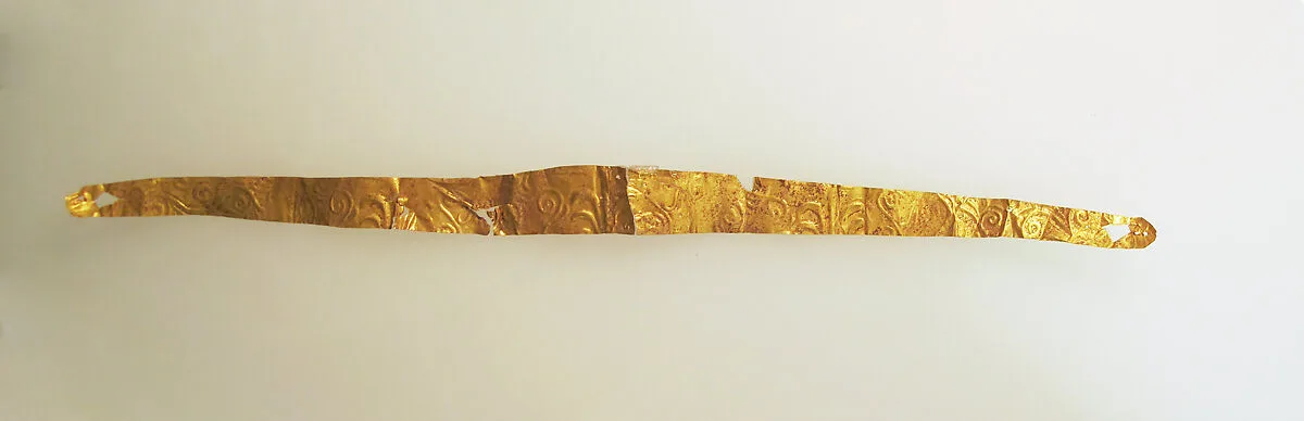 Frontlet of gold leaf — Unknown