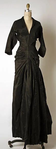 Evening dress — Madame Grès (Germaine Émilie Krebs)