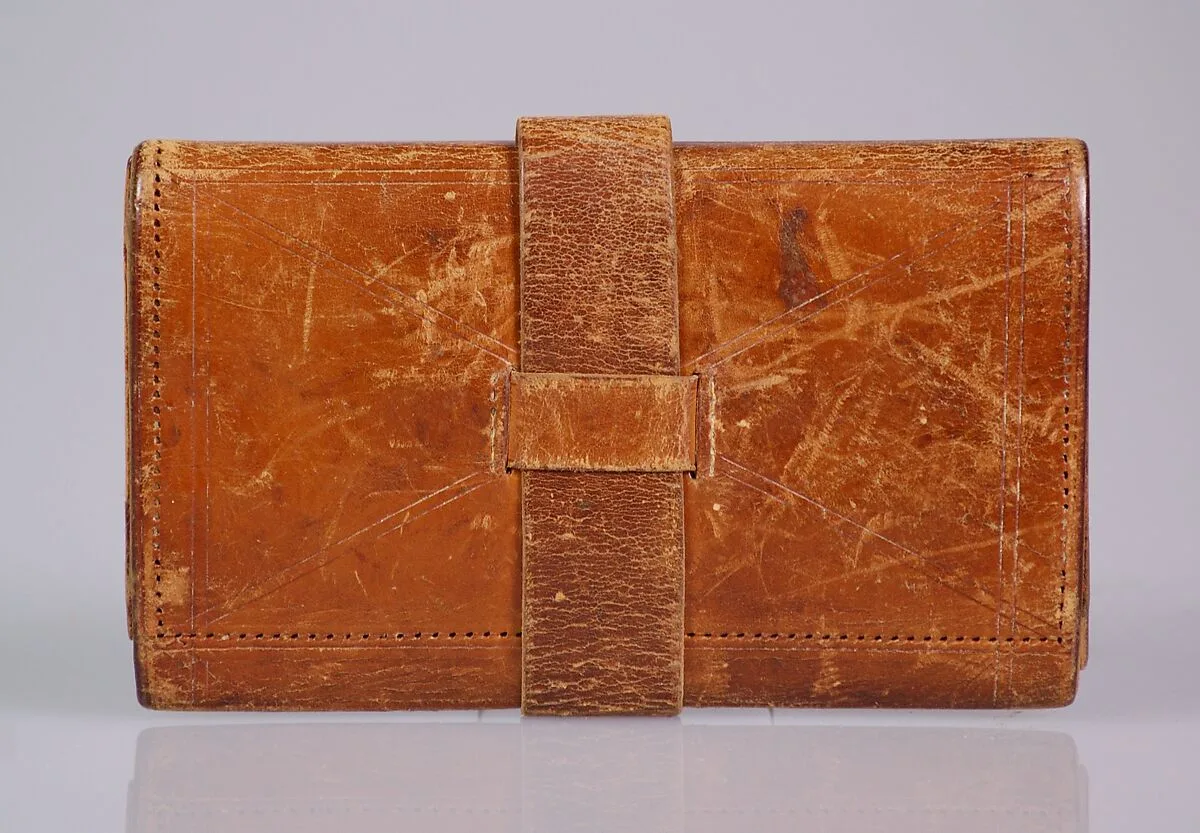 Wallet — Chas. Arms
