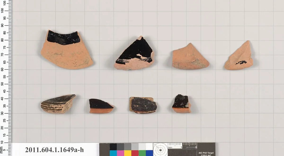 Terracotta fragments of kylikes (drinking cups) — Unknown