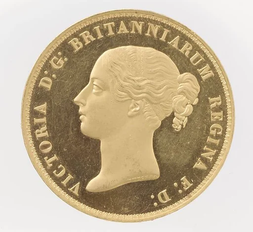 Victoria five pounds