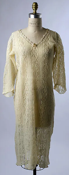 Chemise — Unknown