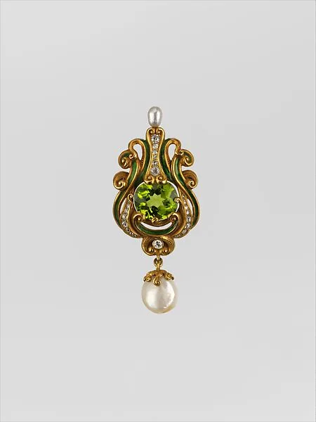 Brooch — Marcus and Co.