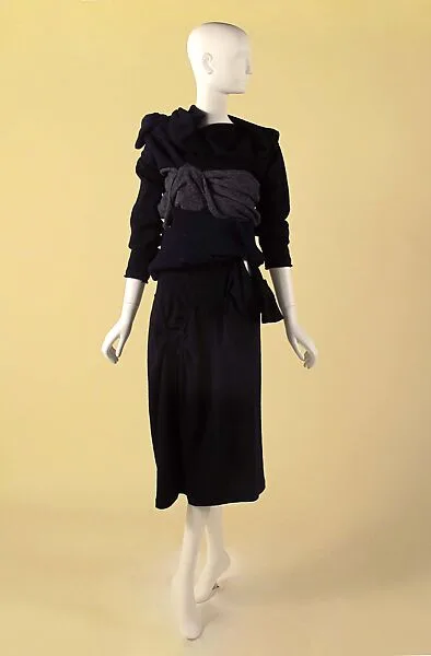 Ensemble — Comme des Garçons|Rei Kawakubo