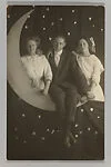 [Paper Moon Studio Portrait]
