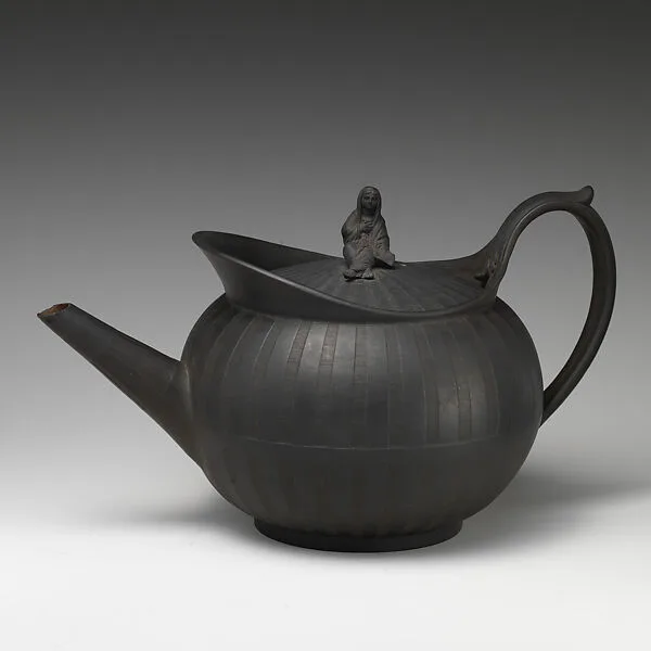 Teapot with cover (part of a set) — Wedgwood and Co.