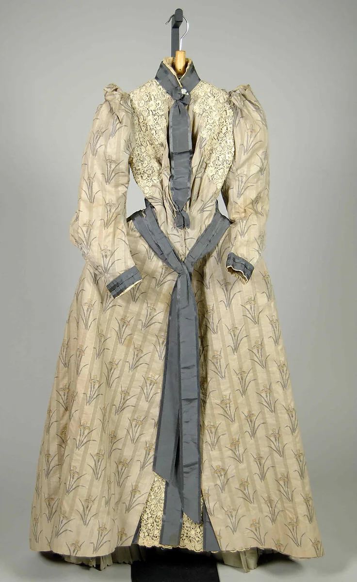 Afternoon dress — Unknown