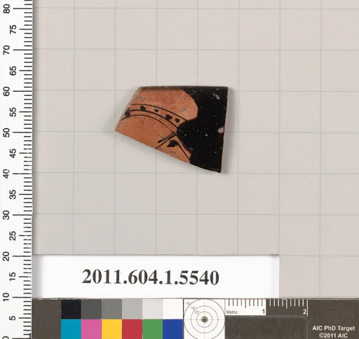 Terracotta rim fragment of a kylix (drinking cup)