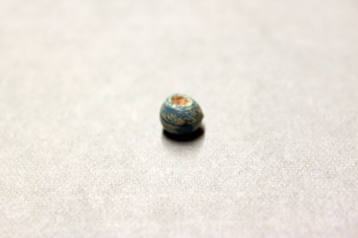 Beads — Unknown