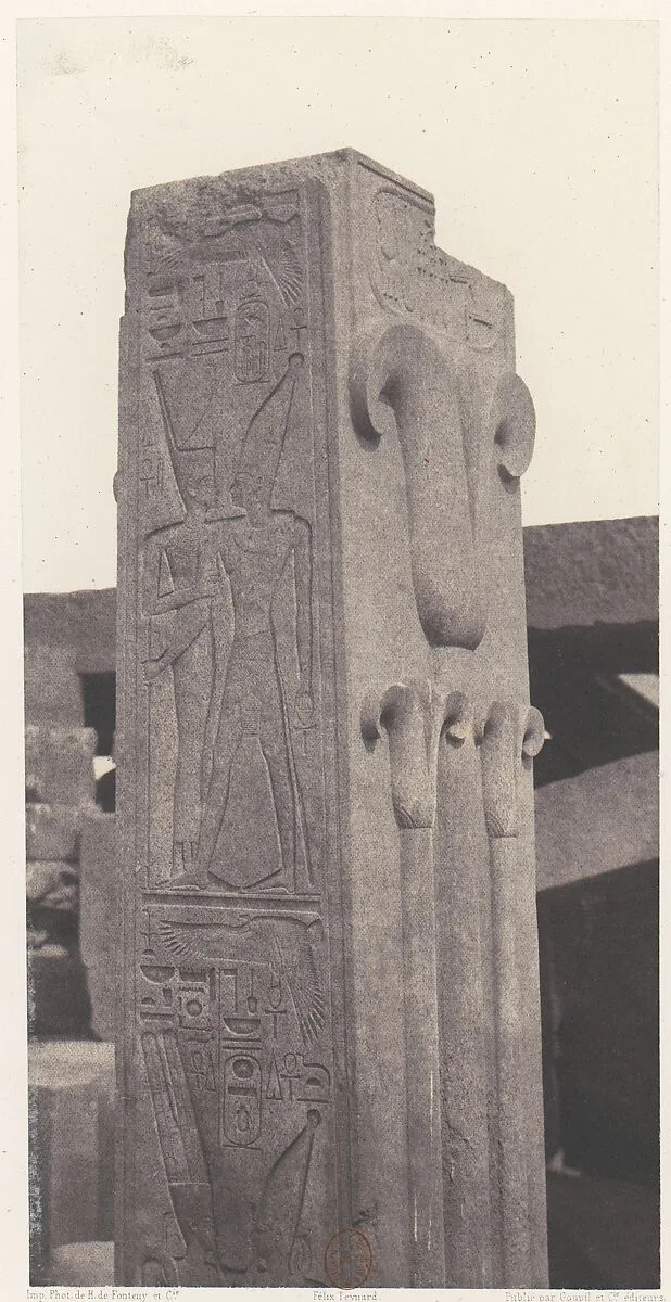 Karnak (Thèbes), Palais - Construction de Granit - Pilier Sculpté, au Point P — Félix Teynard|Imprimerie Photographique de H. de Fonteny et Cie