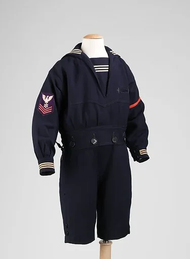 Sailor suit