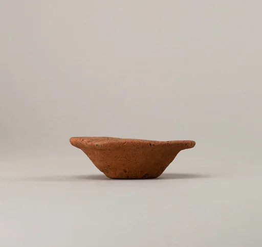 Small saucer