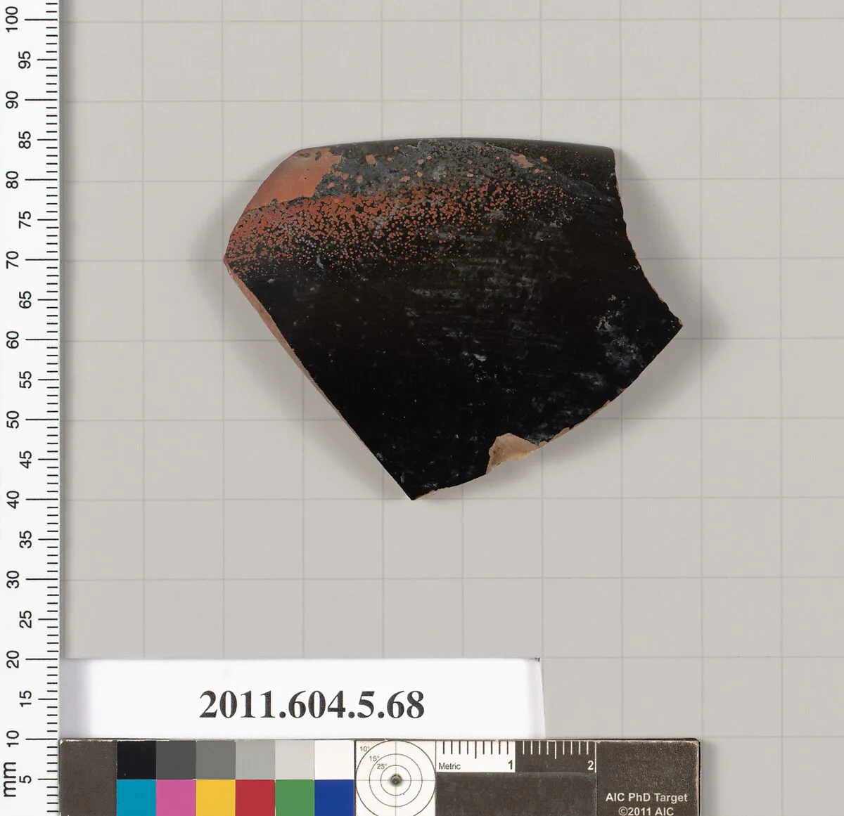 Terracotta rim fragment of a kylix (drinking cup) — Unknown