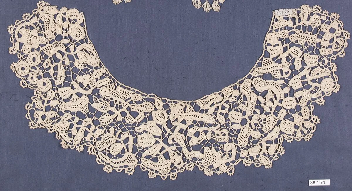 Collar — Unknown