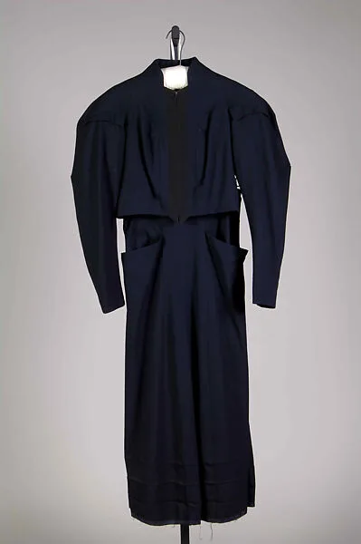 Dress — Elizabeth Hawes